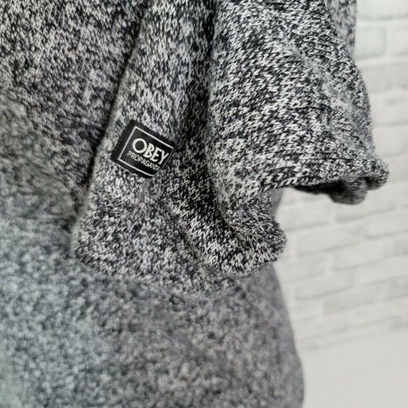 Obey Propaganda Womens M Heather‎ Grey Knit Pullover Sweater Front Pocket - Picture 4 of 6